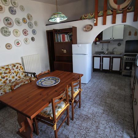 Camere & Case Vacanze Lo Scoglio Castel di Tusa Zewnętrze zdjęcie